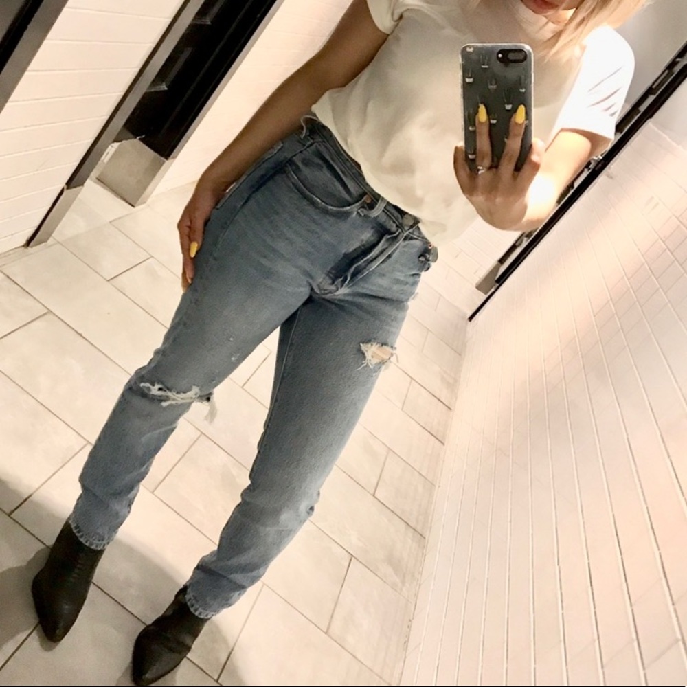 Levi 501 jean ( can’t touch this )